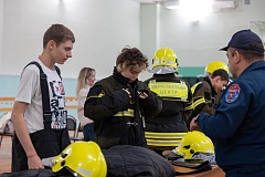 Два потока, одна команда и целое лето открытий: в столице прошло торжественное закрытие восьмого сезона профориентационного проекта «ПРОГероев»