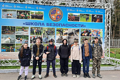 ПРИНЯЛИ УЧАСТИЕ В СОРЕВНОВАНИЯХ «ШКОЛА БЕЗОПАСНОСТИ» Ученики ГБОУ школа №2073 приняли участие в соревнованиях «Школа безопасности»