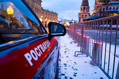 Росгвардейцы задержали курьера, пытавшегося пронести наркотические вещества в больницу на востоке Москвы