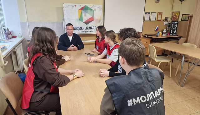 Активисты Молодежной палаты провели заседание