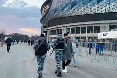 Московские росгвардейцы обеспечили безопасность граждан во время проведения матчей КХЛ 